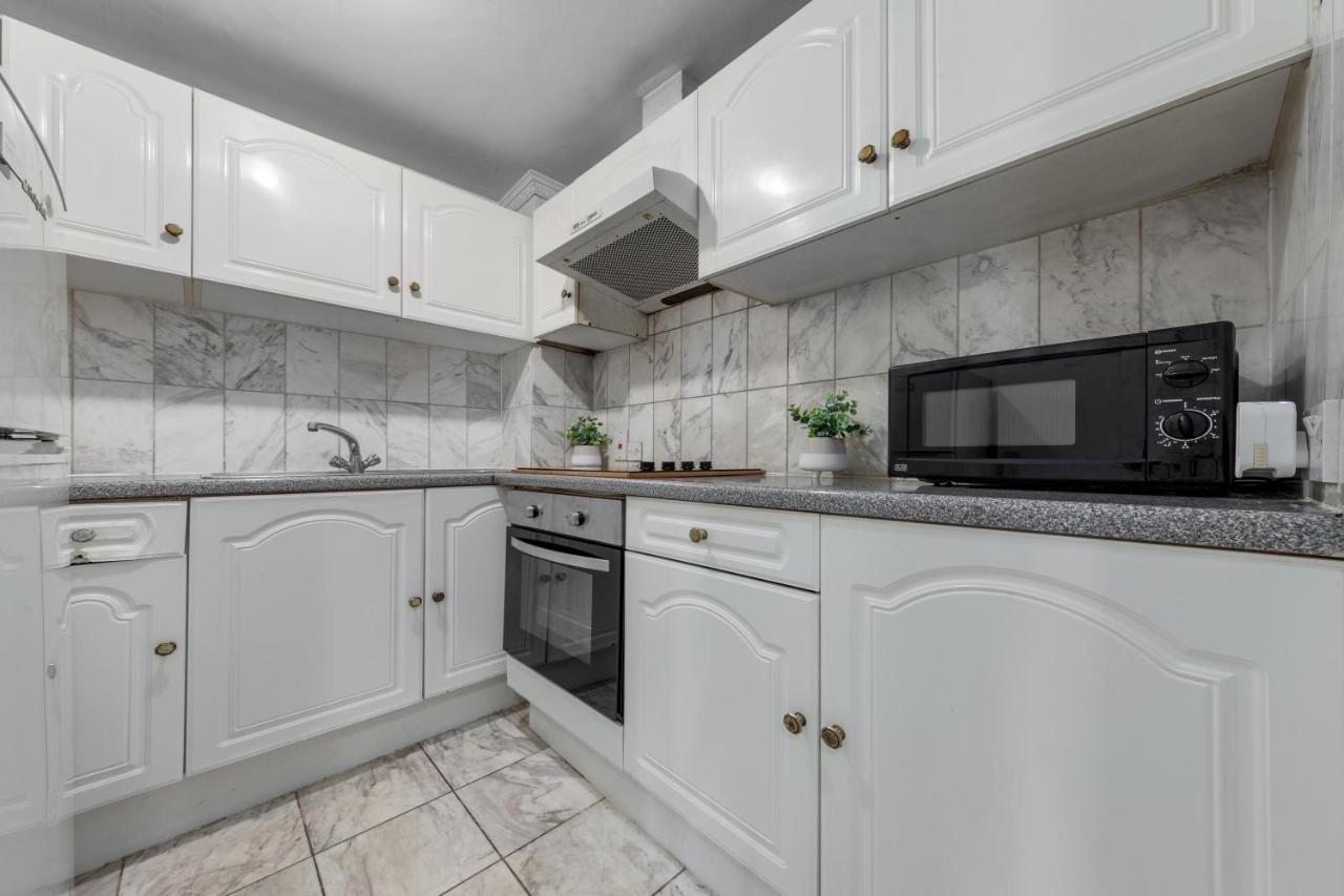 Апартаменти Flat In Baker Street Лондон Екстер'єр фото